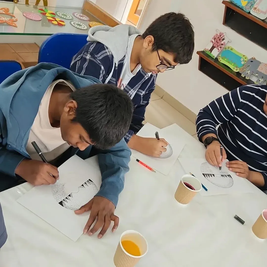 Art & Craft session photo 4