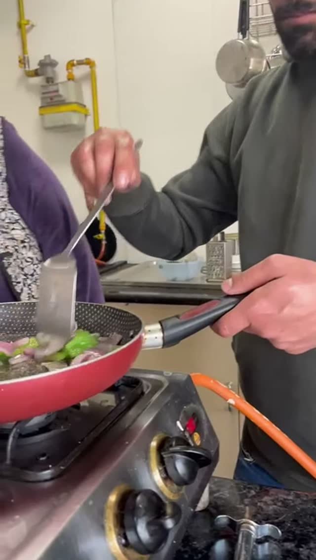 Cooking video thumbnail
